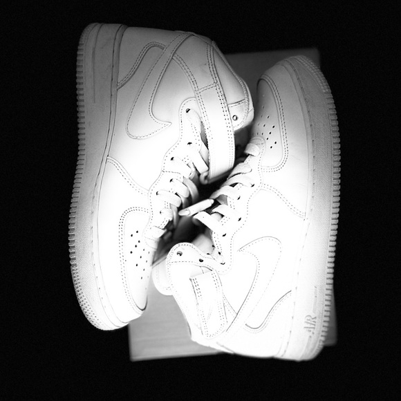 Nike Air Force 1 Mid - Picture 2 of 2
